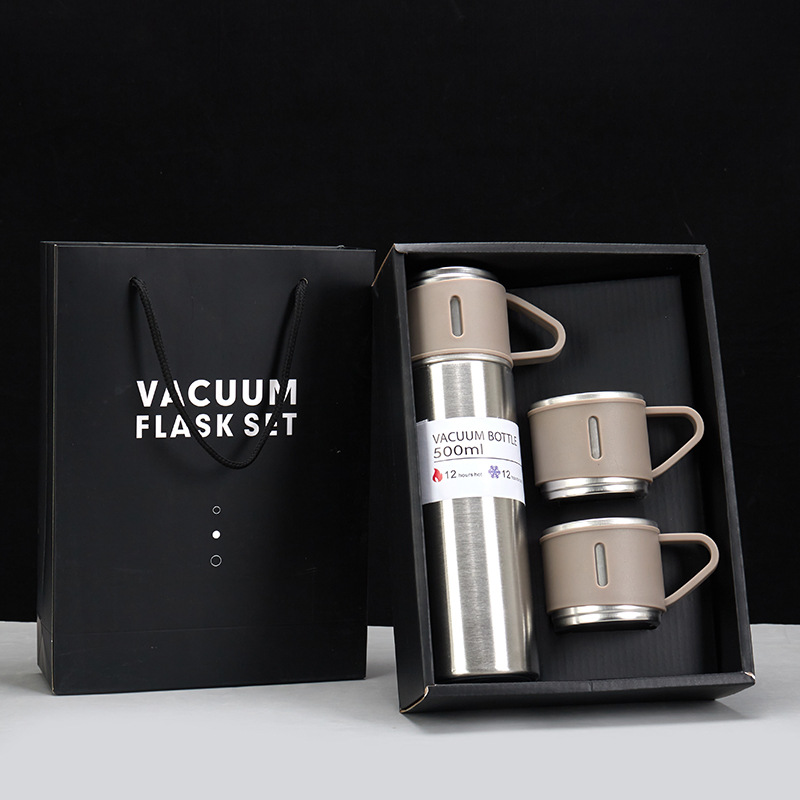 طقم هدية فاخر 3 في 1 – ترموس قهوة وكوب حراري بسعة 500 مل، تصميم أنيق ومعزول للحفاظ على الحرارة لفترات طويلة ☕🎁